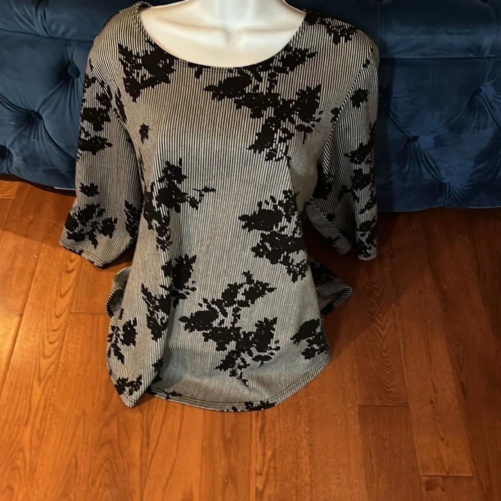 Vintage style black grey floral pattern 3/4 sleeves Blouse Sz L - Picture 3 of 13